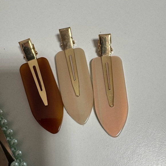 A New Day Faux Pearl Large Hair Clip Set + NO CREASE HAIR STYLING CLIPS - 3 PACK - Picture 8 of 12